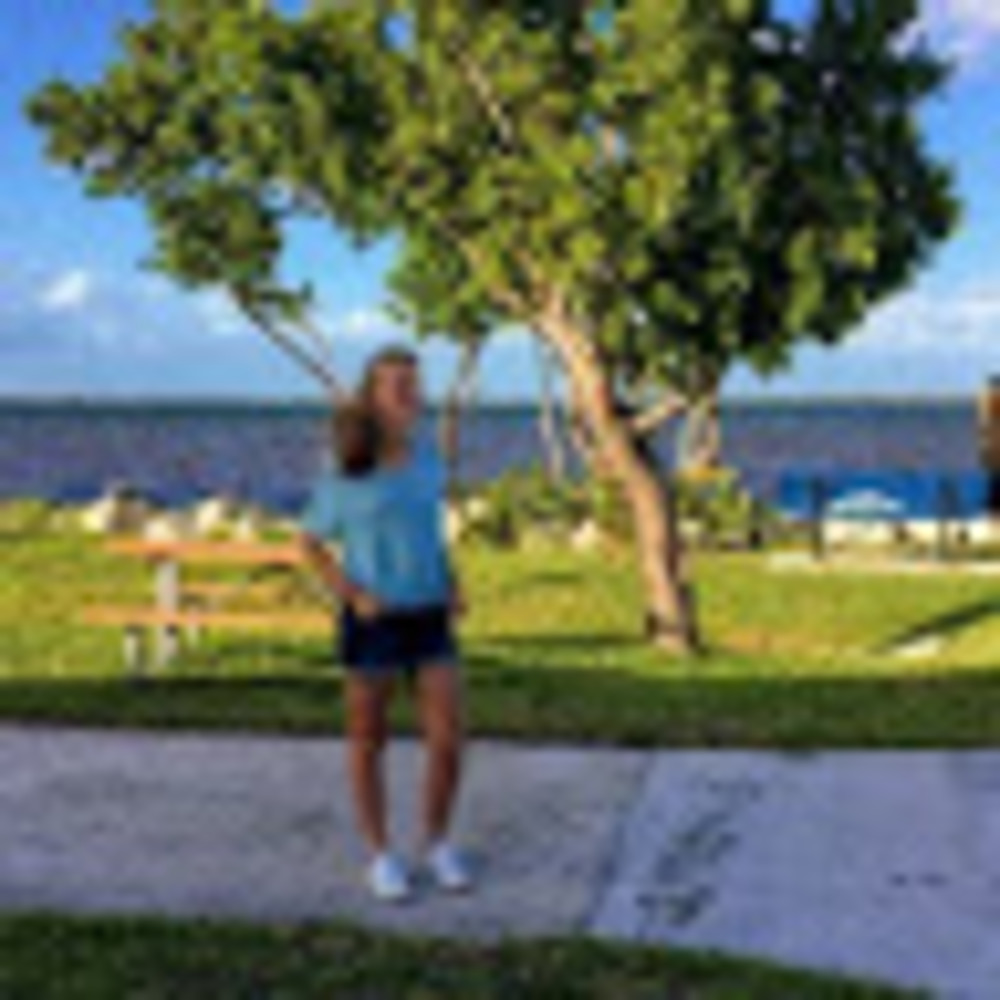 Meet your Posher, Sarah